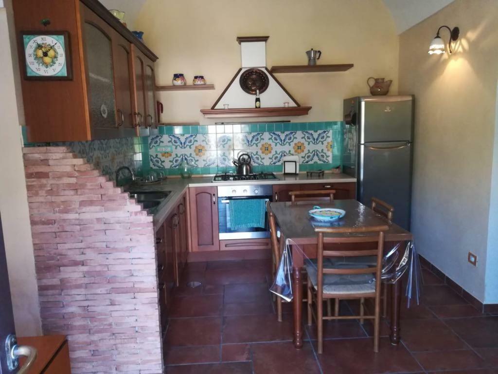 Contrada Vigna Bed and Breakfast Vietri Εξωτερικό φωτογραφία
